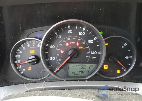 2016 Toyota Rav4 Le z USA, uszkodzony, nr VIN JTMBFREV7GJ063648